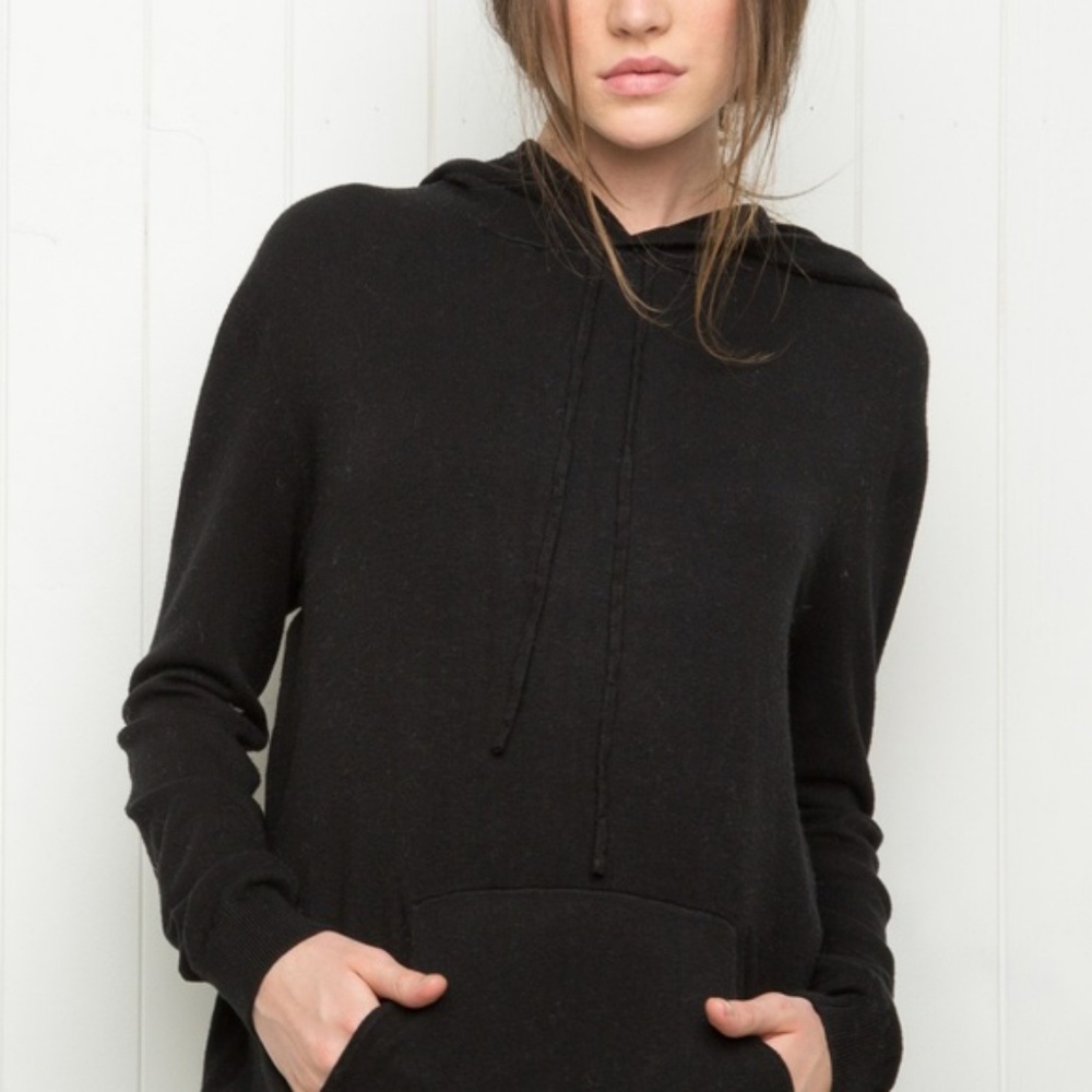 Brandy Melville Black Sweatshirt